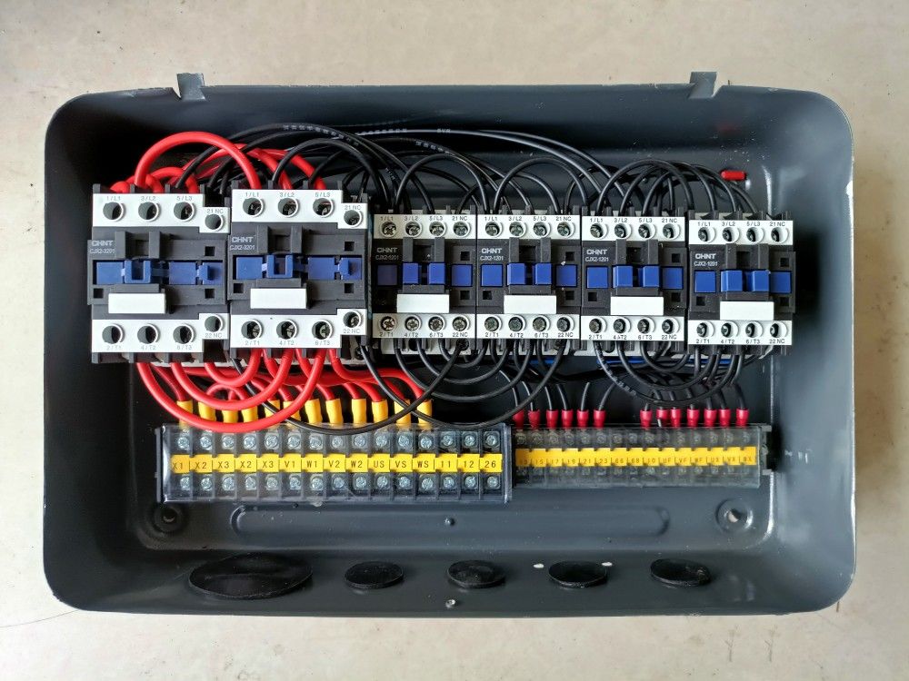 電動葫蘆控制電器箱、葫蘆電控箱、CD/MD/HC型電氣控制箱