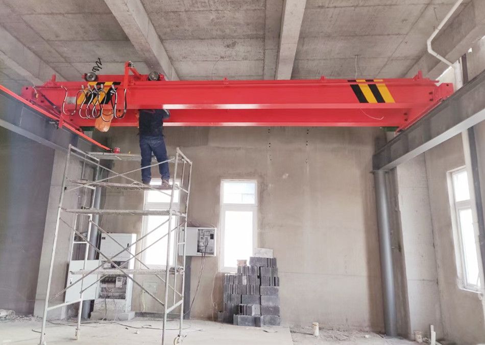 平頂山葫蘆雙梁吊、LH型電動(dòng)葫蘆雙梁橋式起重機(jī)廠家供貨、安裝維修
