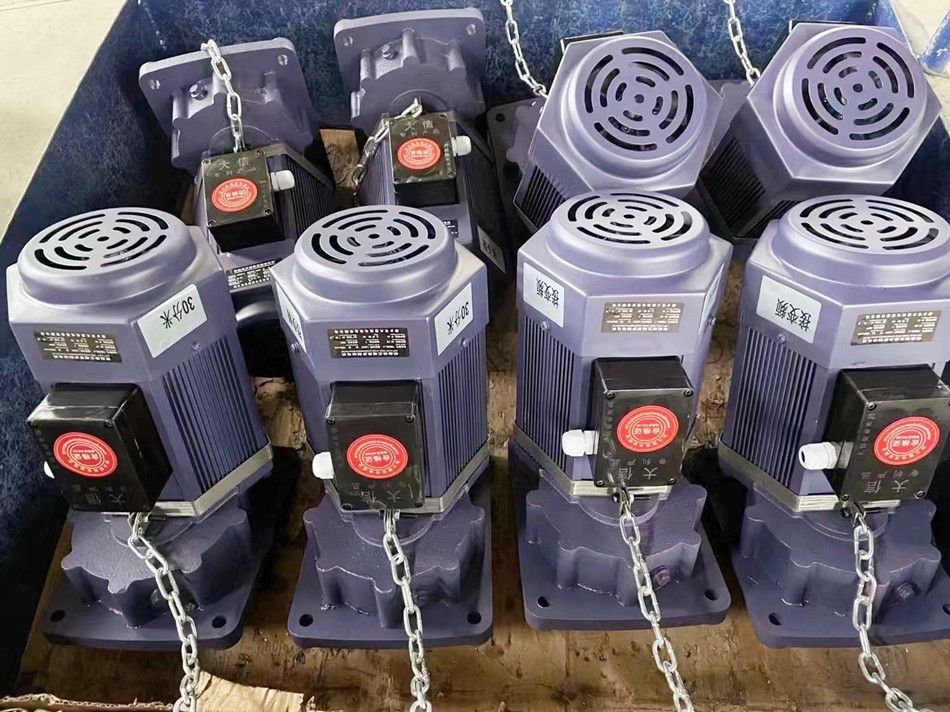 呼和浩特起重運行電機、河南新鄉大信三合一電機減速器