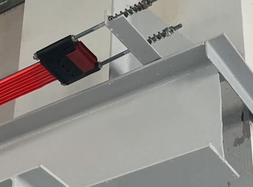 無接縫滑觸線、安全滑導(dǎo)線電軌、拉緊器廠家、價格