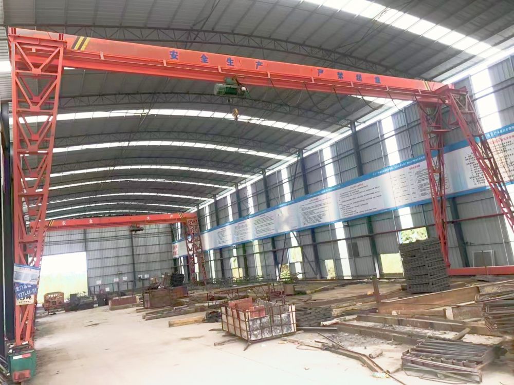 單梁龍門吊、MH型電動(dòng)葫蘆門式起重機(jī)生產(chǎn)安裝維修廠家