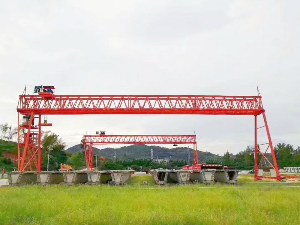提梁機租賃廠家服務、工程龍門吊、門式起重機租賃出租、搬遷移裝維修