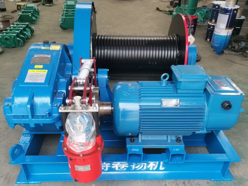 云南卷揚機生產(chǎn)廠家、卷揚機型號規(guī)格、技術參數(shù)