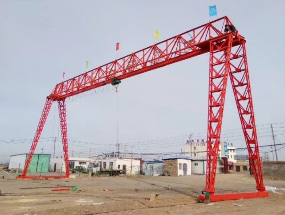 龍門吊廠家、價格、品牌、電動單梁門式起重機設計制造、安裝維修