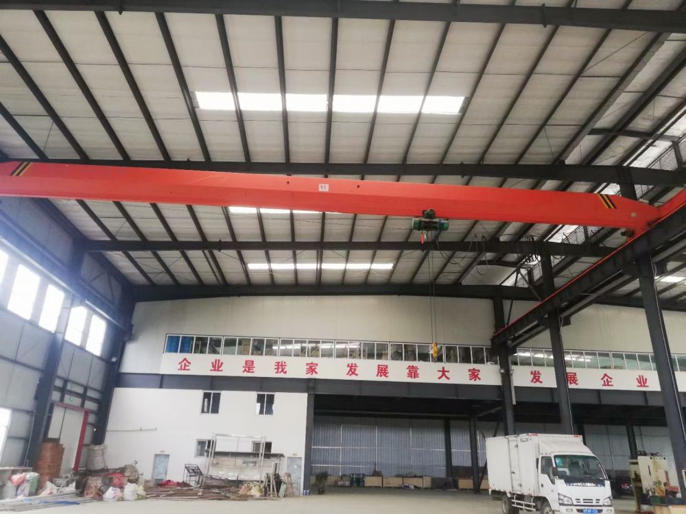 單梁吊機、天車、行吊、電動單梁起重機型號、參數(shù)廠家服務(wù)、安裝維修