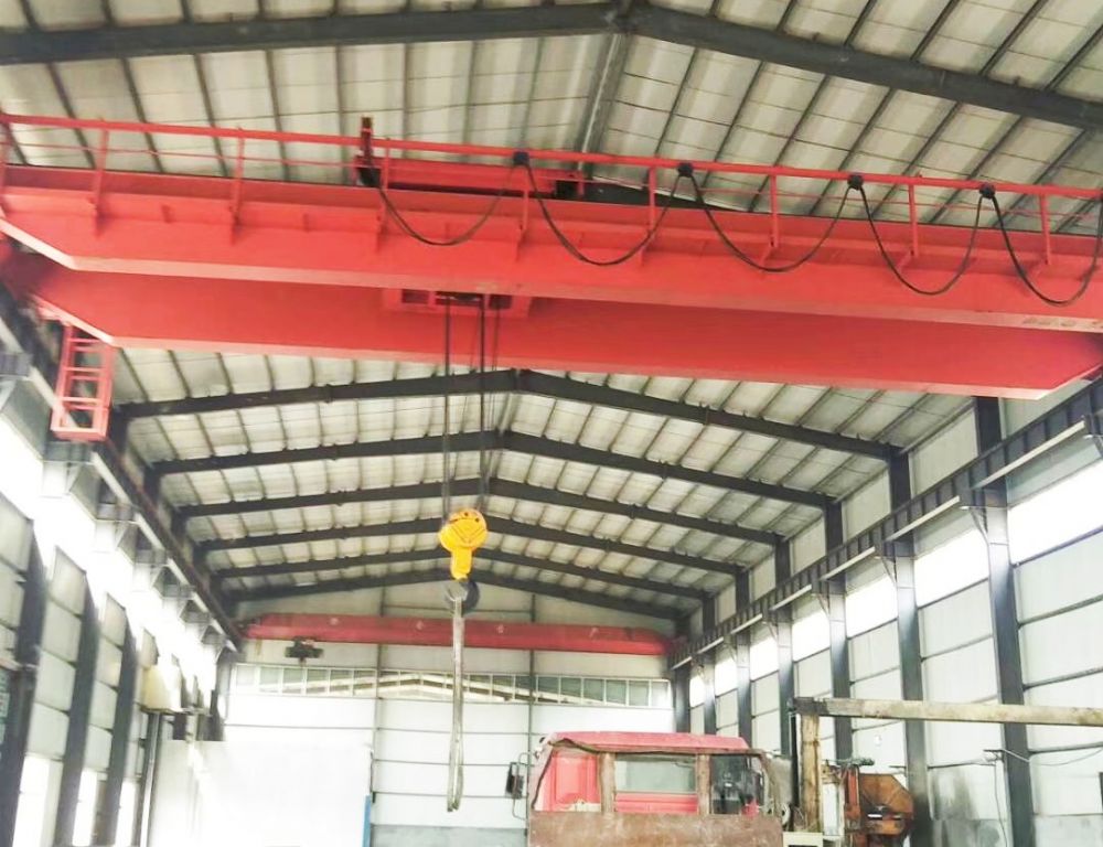 橋式起重機(jī)、橋式天車(chē)、吊機(jī)、航吊廠家品牌、型號(hào)選型
