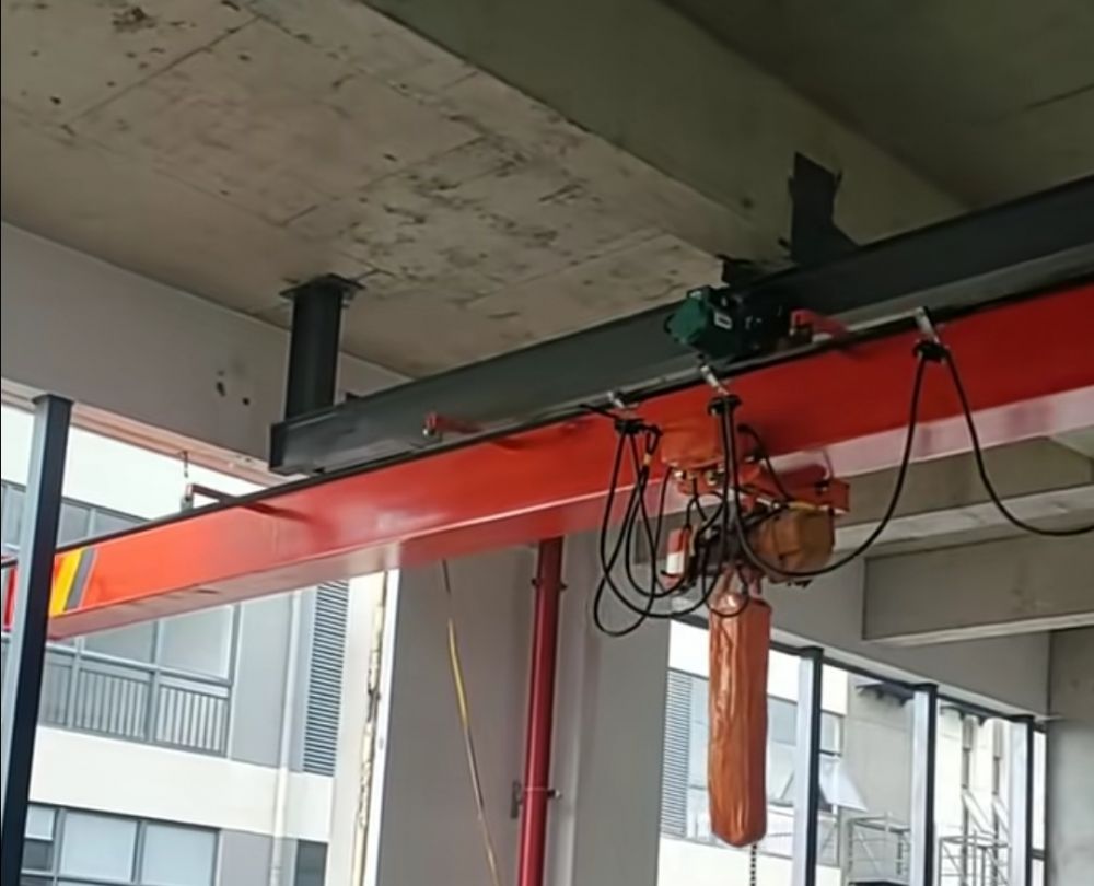 伸縮吊機(jī)、軌道固定式可伸縮起重機(jī)