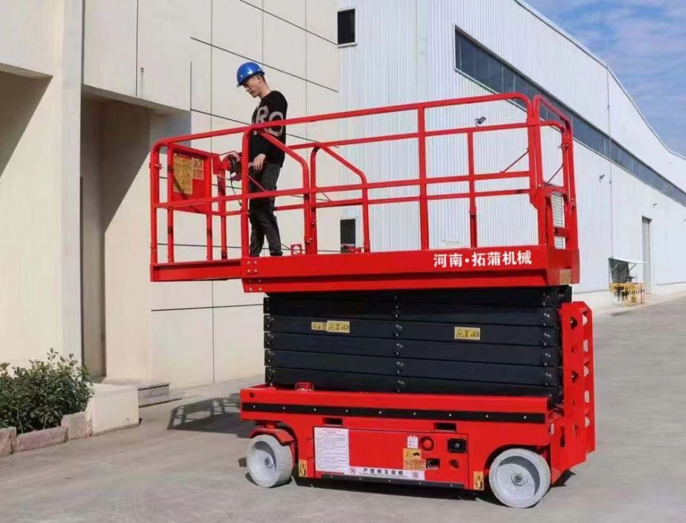 起重作業(yè)平臺車、自行走維修登高車廠家品牌、價格報價