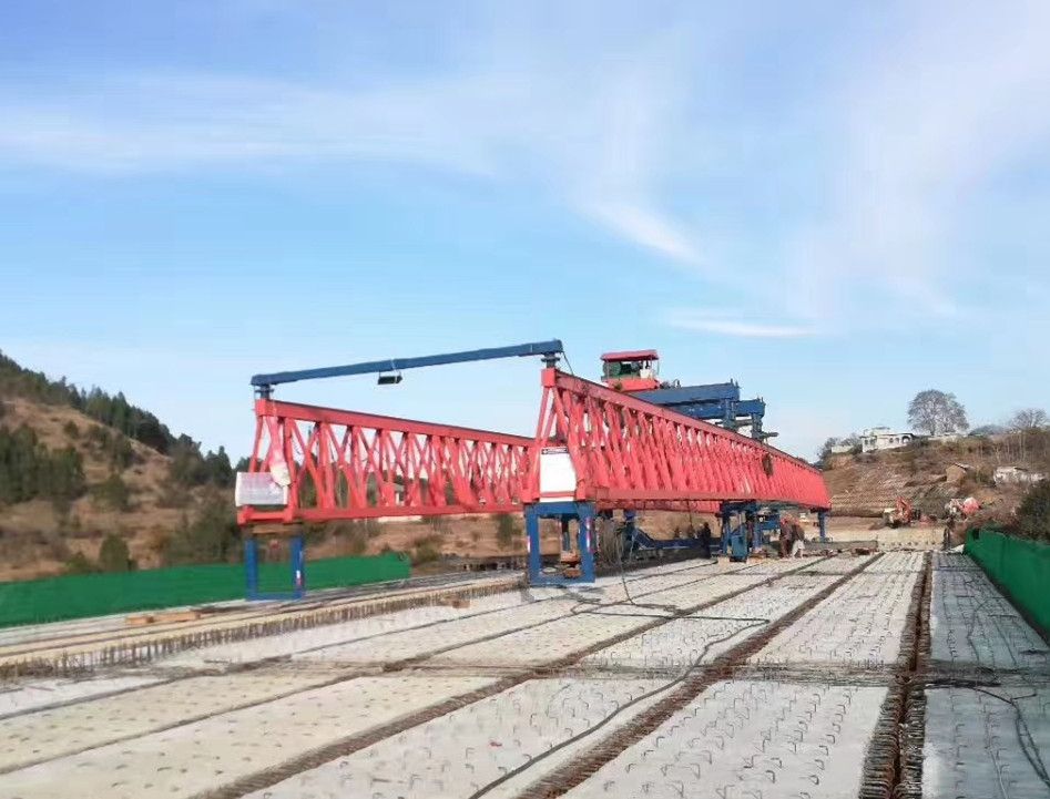 陜西咸陽架橋機(jī)租賃、公路鐵路架橋機(jī)安裝調(diào)試、改造維修、搬遷移裝