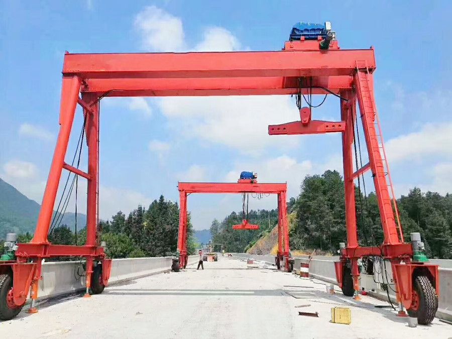 徐州起重機械、輪胎式提梁機、門式起重機廠家銷售服務