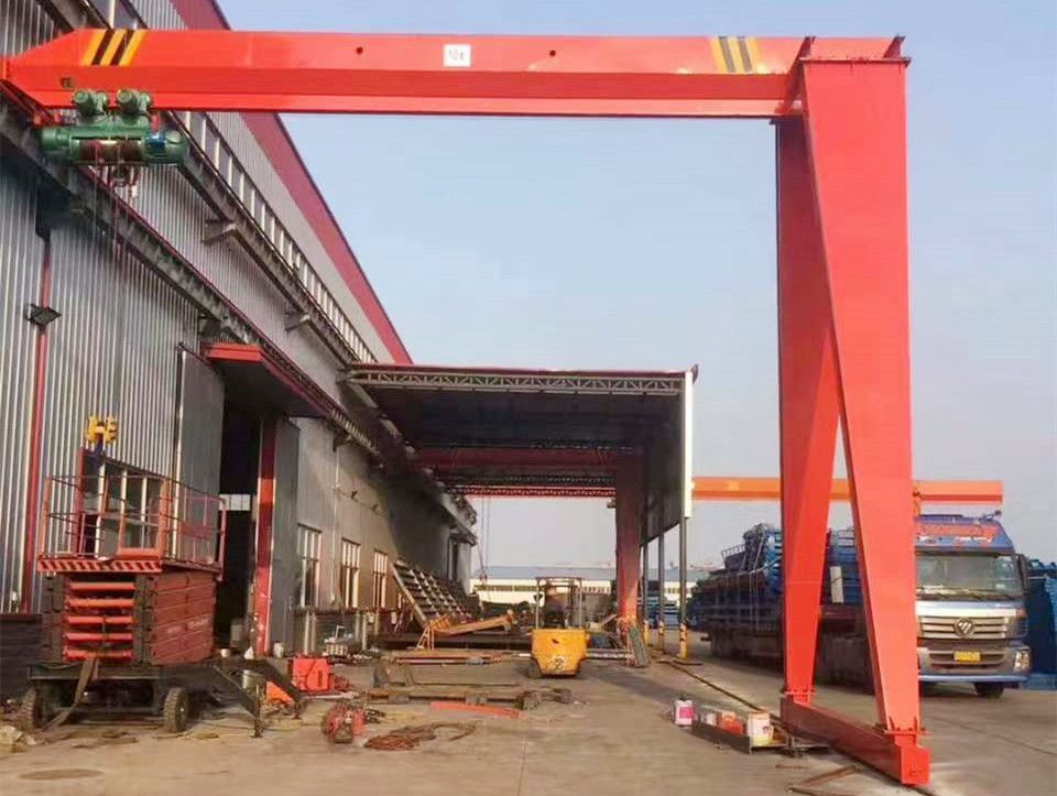 遼寧龍門吊、撫順門式起重機、MHB型半腿門式起重機型號規(guī)格