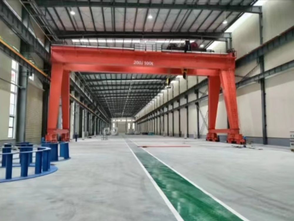福建龍門吊，MG型通用電動雙梁門式起重機